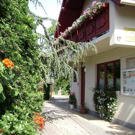 Muskatli Vendeghaz Bed and Breakfast Hévíz Εξωτερικό φωτογραφία