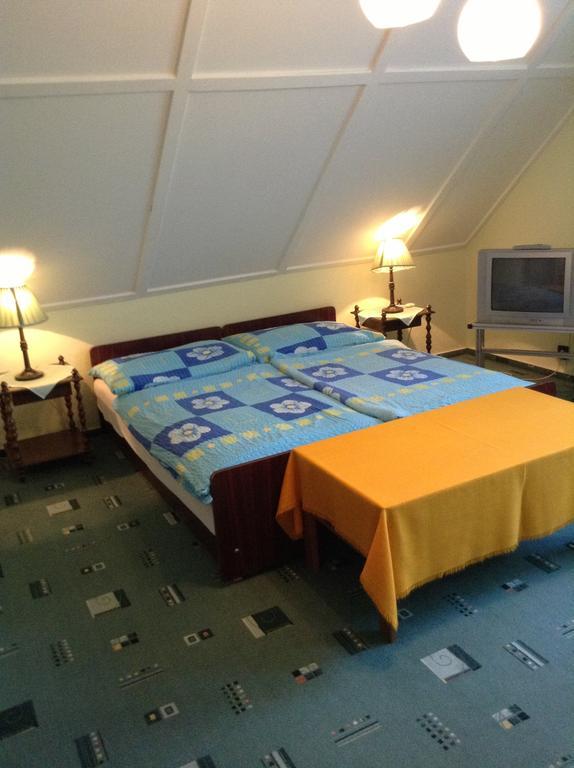 Muskatli Vendeghaz Bed and Breakfast Hévíz Δωμάτιο φωτογραφία