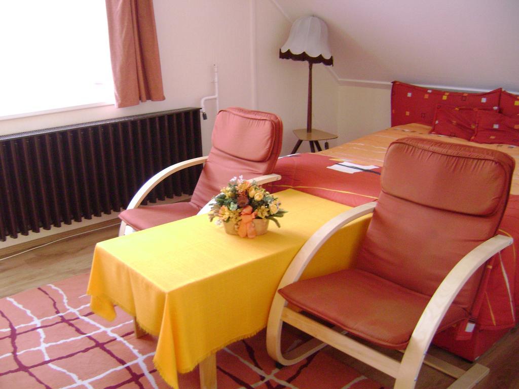 Muskatli Vendeghaz Bed and Breakfast Hévíz Δωμάτιο φωτογραφία